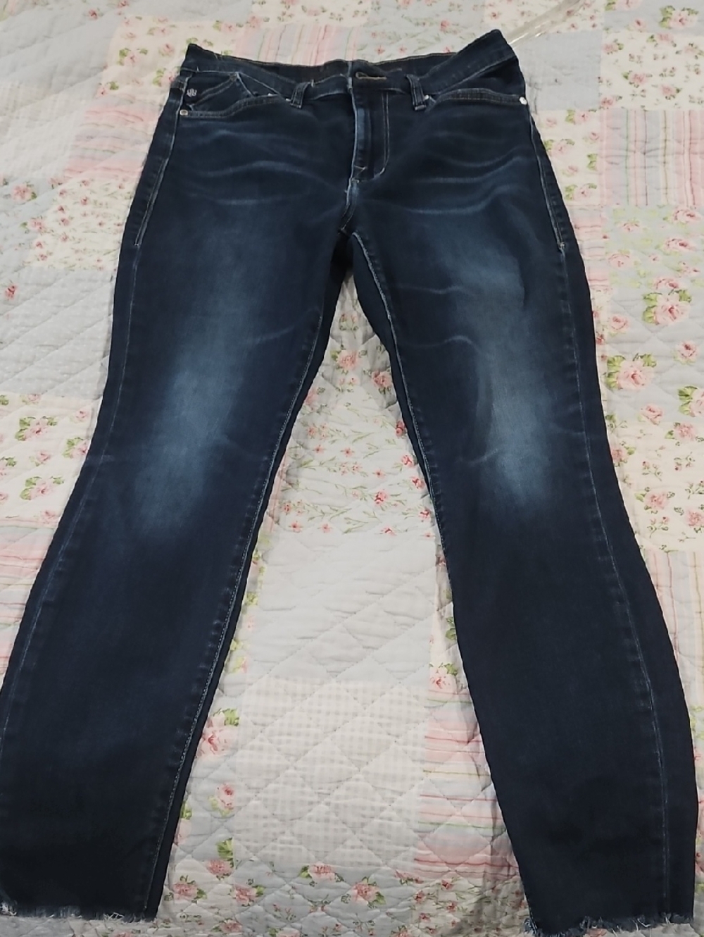 Rock & Republic Dark Indigo Skinny Jeans